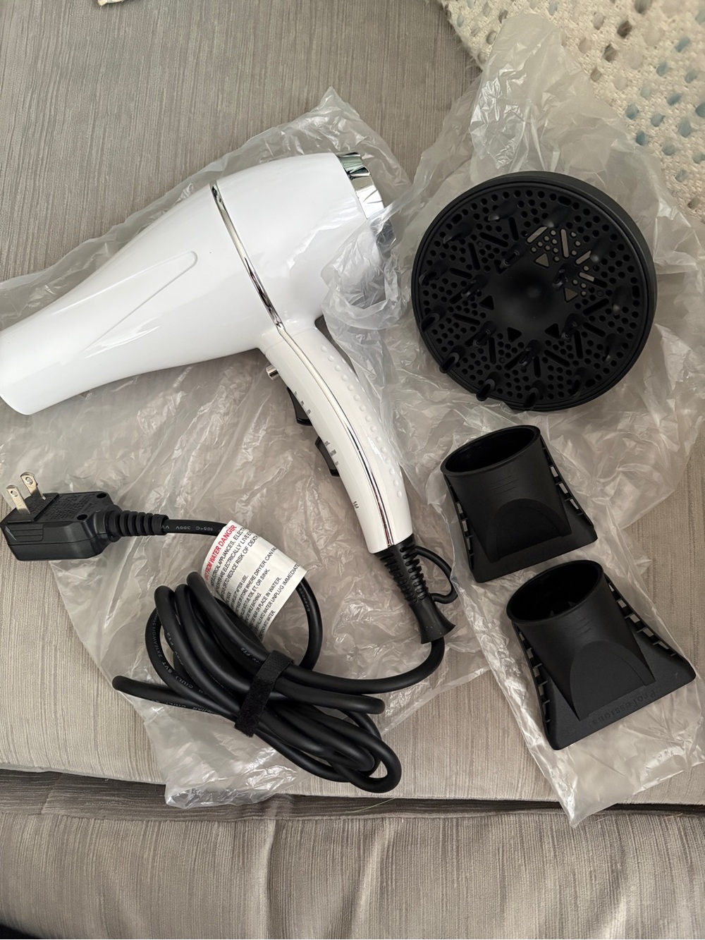 Nexpure Hair Dryer — LY237 White Professional Styling Dryer